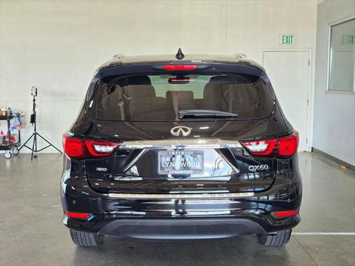 2020 INFINITI QX60 Luxe