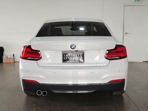 2021 BMW 230 xDrive