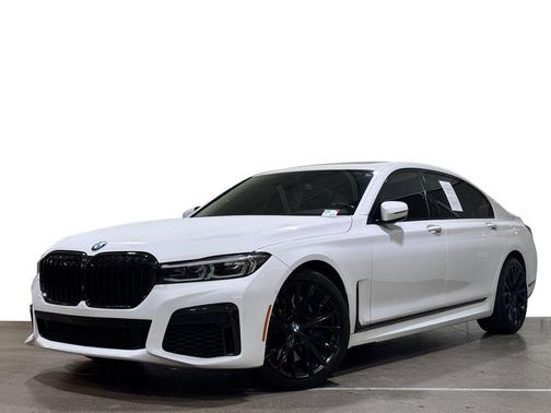 2021 BMW 750 i xDrive