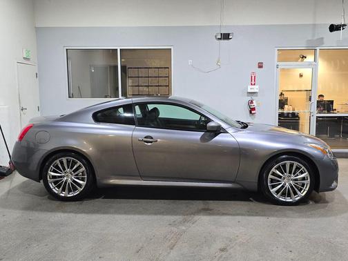 2012 INFINITI G37 Journey