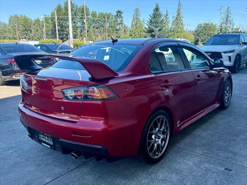 2010 Mitsubishi Lancer Evolution MR