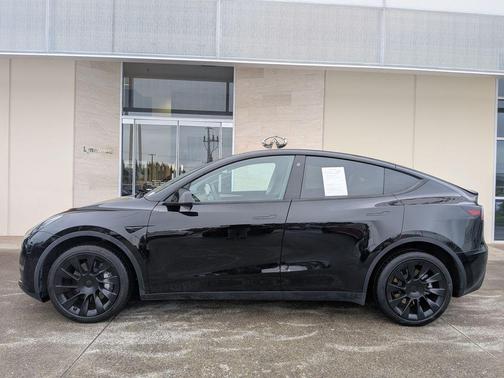 Solid Black 2023 Tesla Model Y Long Range Dual Motor All-Wheel Drive