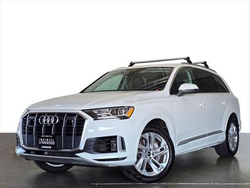 2022 Audi Q7 55 Premium Plus