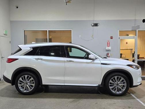 2025 INFINITI QX50 Luxe AWD