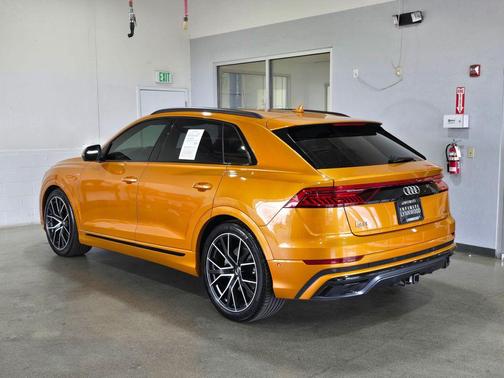 Dragon Orange Metallic 2019 Audi Q8 3.0T Premium