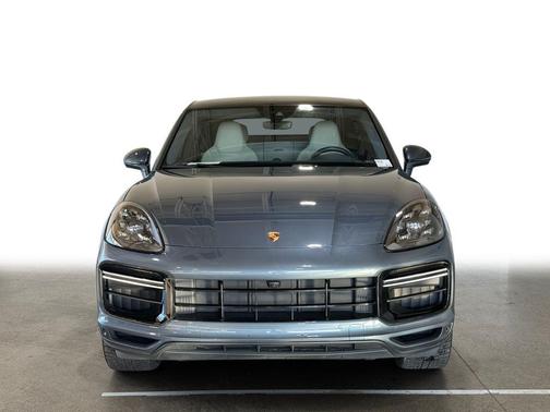 2020 Porsche Cayenne Turbo