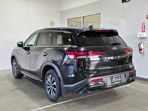 2024 INFINITI QX60 Pure