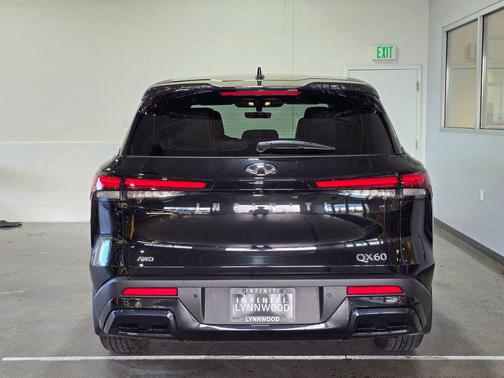 2024 INFINITI QX60 Pure