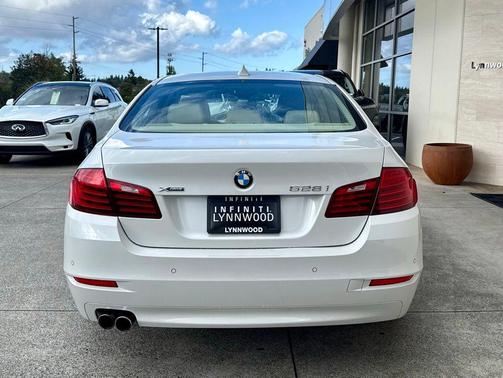 2015 BMW 528 xDrive