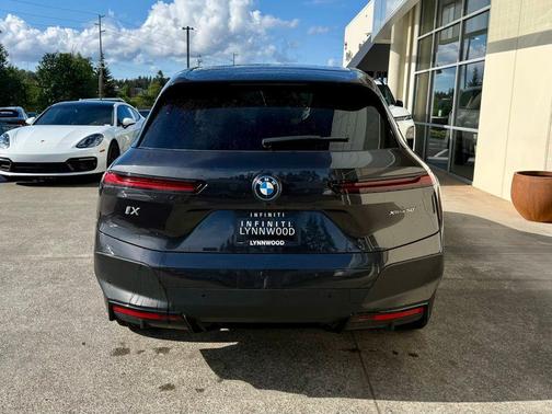 Dark Graphite Metallic 2024 BMW iX xDrive50