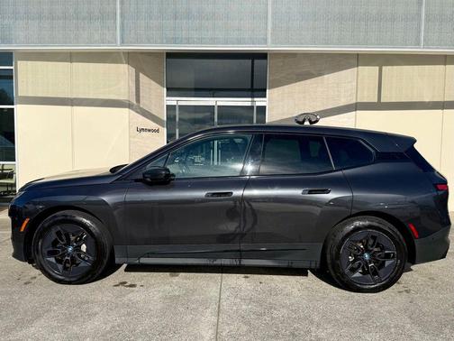 Dark Graphite Metallic 2024 BMW iX xDrive50