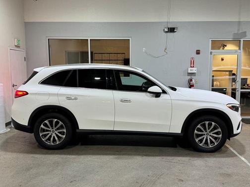 2024 Mercedes-Benz GLC 300 4MATIC