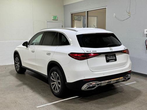 2024 Mercedes-Benz GLC 300 4MATIC