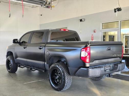 2017 Toyota Tundra SR5