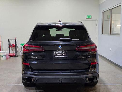 2023 BMW X5 xDrive40i