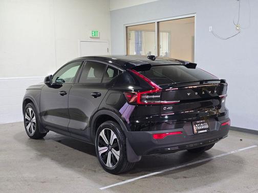 2023 Volvo C40 Recharge Pure Electric Twin Plus