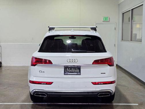 2023 Audi Q5 45 S line Premium Plus