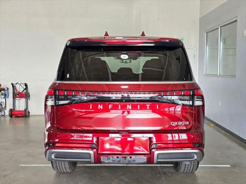 2025 INFINITI QX80 SENSORY AWD