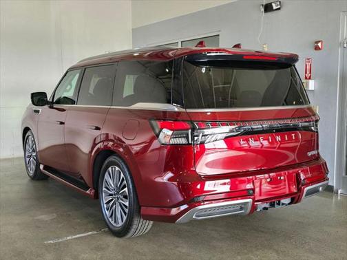 2025 INFINITI QX80 SENSORY AWD