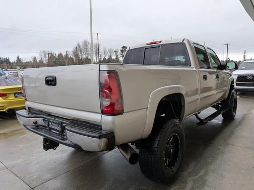 2005 Chevrolet Silverado 2500 LT H/D Crew Cab