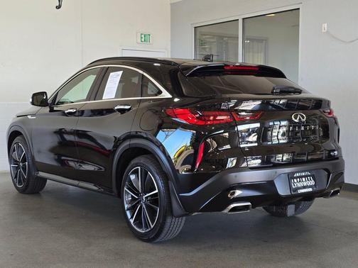 Black Obsidian 2025 INFINITI QX55 LUXE