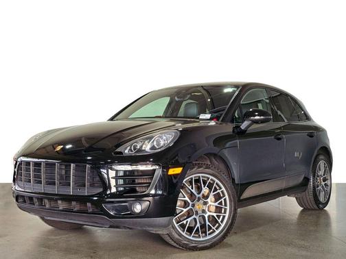 2018 Porsche Macan S