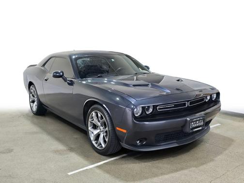 2017 Dodge Challenger SXT