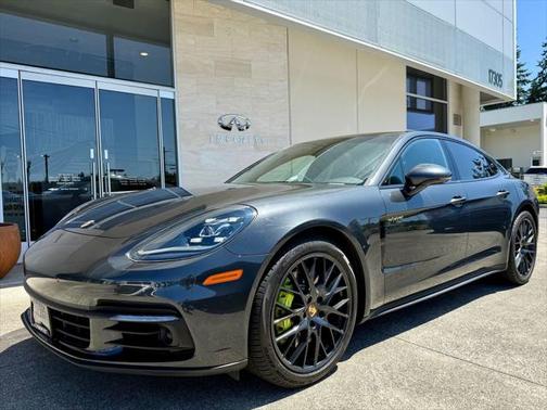 2018 Porsche Panamera E-Hybrid 4
