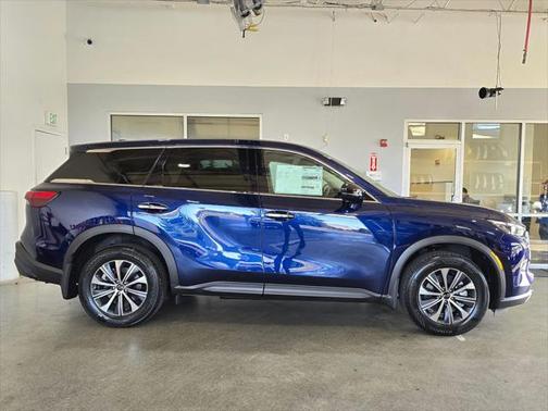2025 INFINITI QX60 Pure