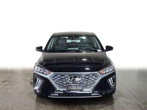2020 Hyundai IONIQ Plug-In Hybrid Limited