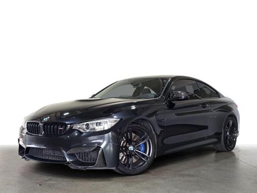 Black Sapphire Metallic 2016 BMW M4 Base