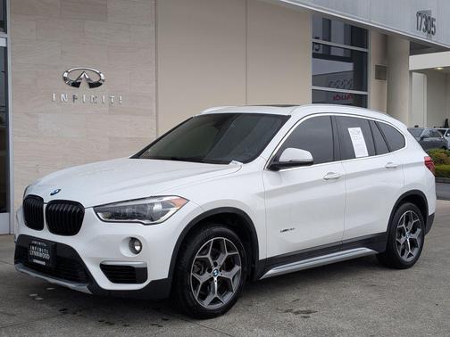 Alpine White 2017 BMW X1 xDrive 28i