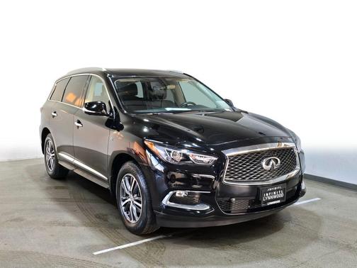 2017 INFINITI QX60 Base