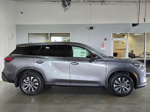 2025 INFINITI QX60 Pure