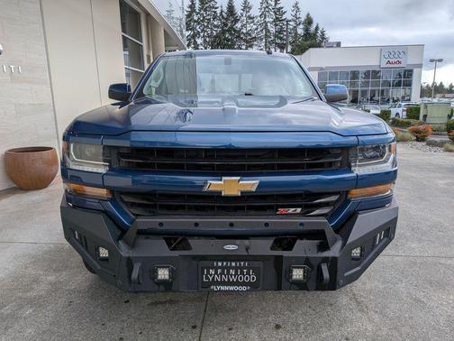 2017 Chevrolet Silverado 1500 2LT