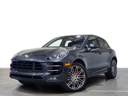 2017 Porsche Macan Turbo
