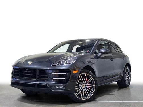 2017 Porsche Macan Turbo