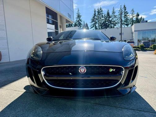 2016 Jaguar F-TYPE R