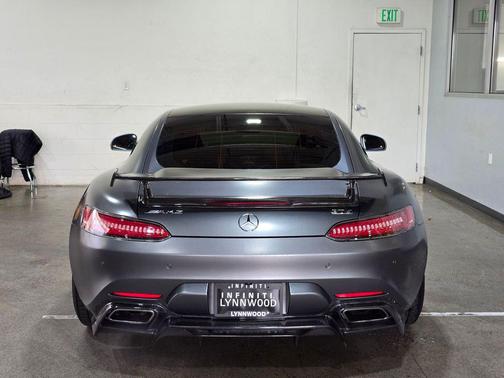 2016 Mercedes-Benz AMG GT S