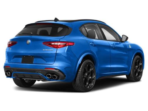 2022 Alfa Romeo Stelvio Quadrifoglio
