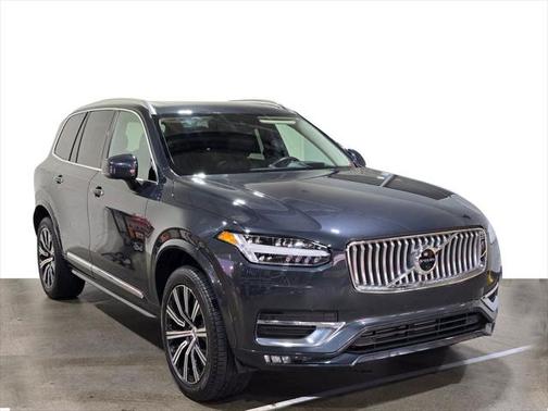 2022 Volvo XC90 T6 Inscription