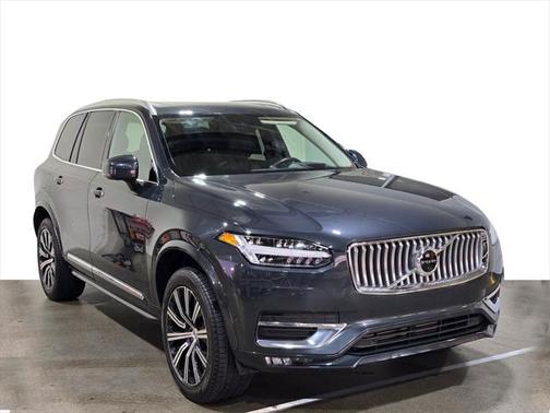 2022 Volvo XC90 T6 Inscription