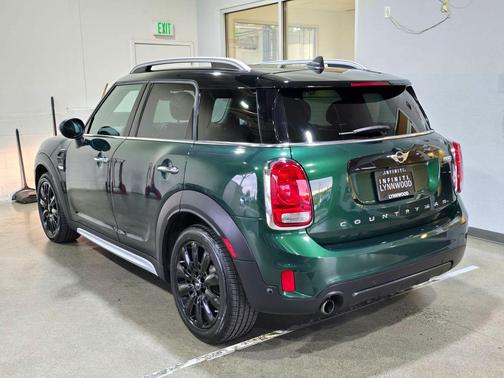 2018 MINI Countryman Cooper