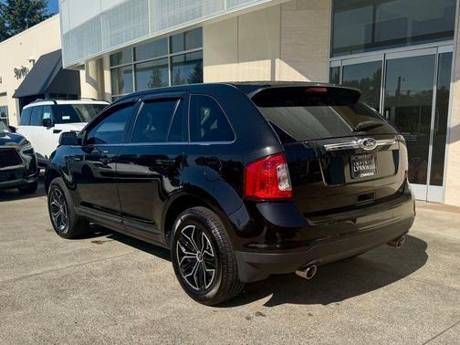 Tuxedo Black Metallic 2013 Ford Edge Limited