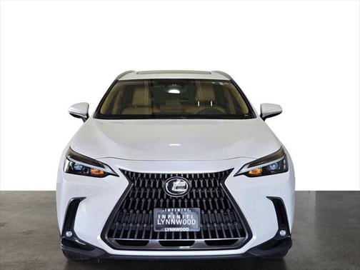2022 Lexus NX 350h Premium