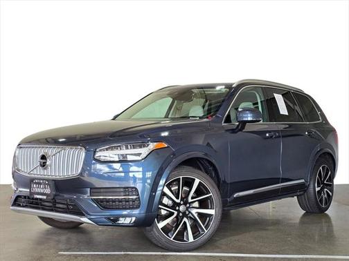 2019 Volvo XC90 T6 Inscription