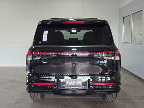 2026 INFINITI QX80 SPORT AWD