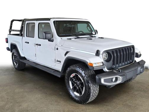 Bright White Clearcoat 2023 Jeep Gladiator Sport S