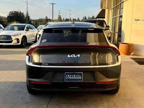 2024 Kia EV6 Light Long Range