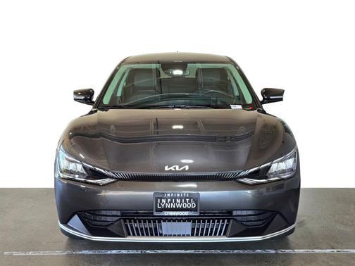 2024 Kia EV6 Light Long Range